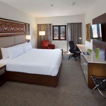 Hilton Garden Inn Куско Экстерьер фото