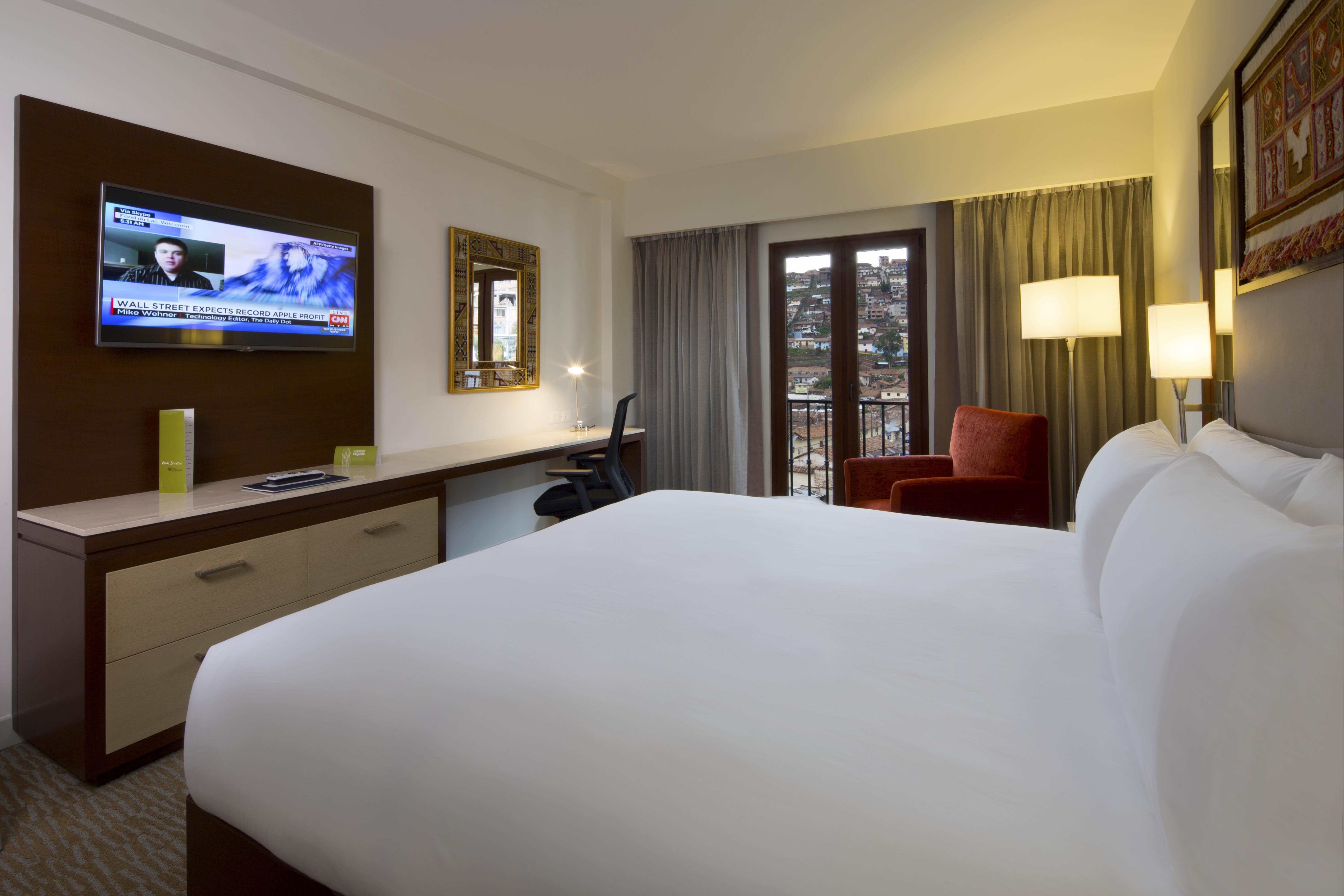 Hilton Garden Inn Куско Экстерьер фото