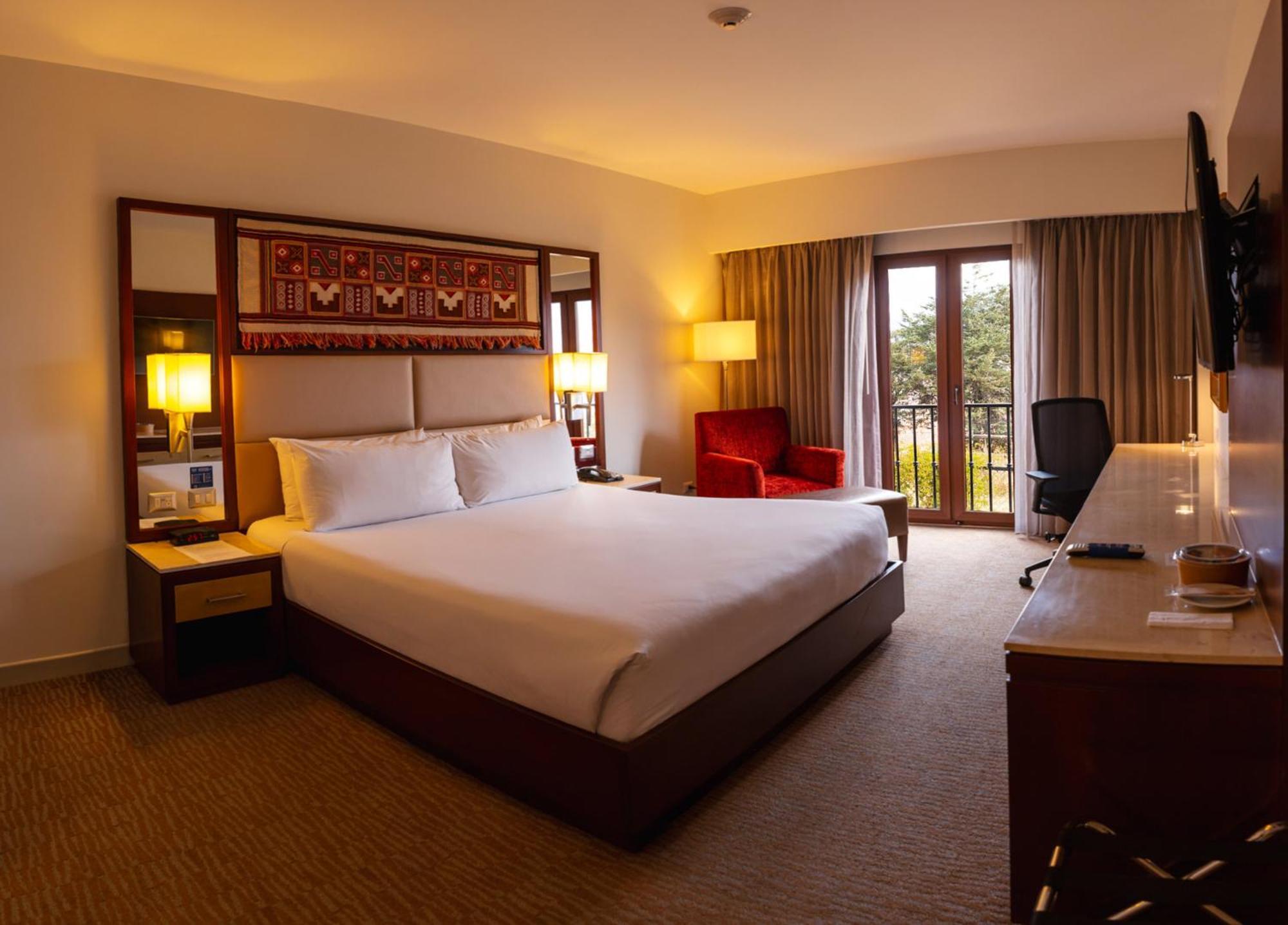 Hilton Garden Inn Куско Экстерьер фото