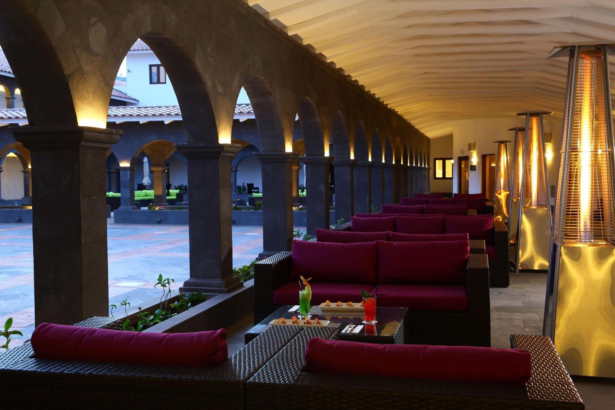 Hilton Garden Inn Куско Экстерьер фото